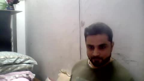 Snapshot of hunkster102 chatting on 06/07/26, 01:48 hunkster102 online show from 06/07/26, 01:48