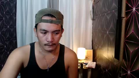 hunkylloyd online show from 12/26/24, 01:40