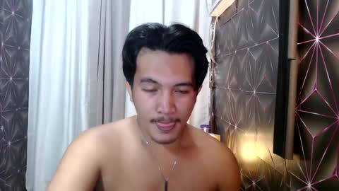 hunkylloyd online show from 01/11/25, 04:06