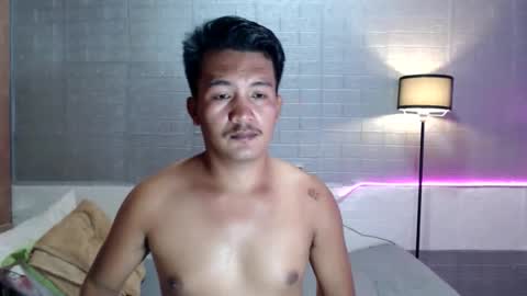 hunkylloyd online show from 05/04/26, 03:35