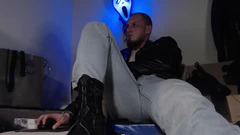  I AM NOT A DIRECTOR I AM THE BOSS            KINGDADDYSIRSTR8ALPHAMASTER online show from 03/17/26, 03:37