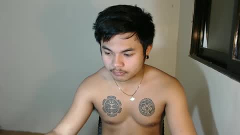 Snapshot of hunkyzeus chatting on 01/05/25, 06:35 hunkyzeus online show from 01/05/25, 06:35