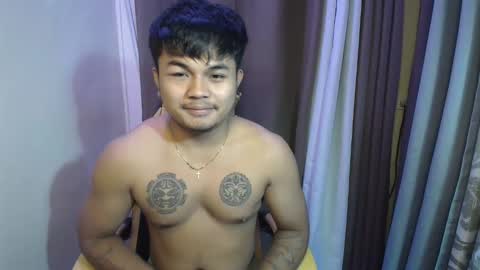 hunkyzeus online show from 05/04/26, 05:09