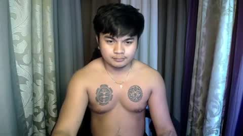 Snapshot of hunkyzeus chatting on 07/07/26, 01:59 hunkyzeus online show from 07/07/26, 01:59