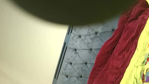 hunsweetpie online show from 04/21/26, 05:03