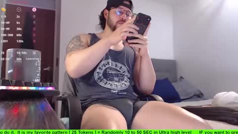   online show from 11/23/25, 02:17