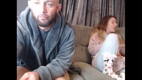 Snapshot of hunterandesme chatting on 02/09/25, 06:26 HunterandEsme online show from 02/09/25, 06:26