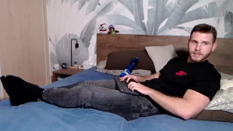 Hunter Bridges online show from 01/20/25, 04:34