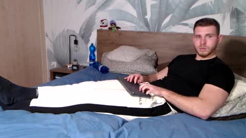 Hunter Bridges online show from 01/31/25, 04:06