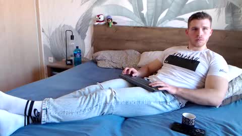 Hunter Bridges online show from 02/04/25, 10:00