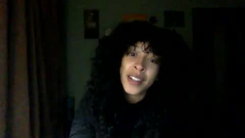 Snapshot of hunyybunz chatting on 01/21/25, 12:57 Goddess Hunyy online show from 01/21/25, 12:57