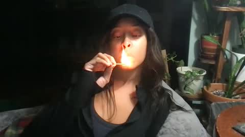 Goddess Hunyy online show from 12/15/25, 12:15