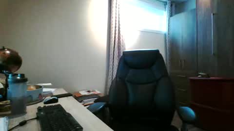 hurley7890 online show from 02/26/25, 01:41