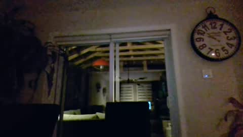 Snapshot of hurley7890 chatting on 07/07/26, 01:52 hurley7890 online show from 07/07/26, 01:52