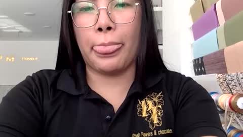 Snapshot of hurrem025 chatting on 11/04/25, 11:20 hurrem025 online show from 11/04/25, 11:20