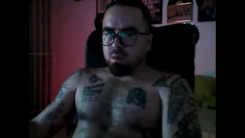 Snapshot of hurtadodirector chatting on 05/16/26, 06:43 hurtadodirector online show from 05/16/26, 06:43
