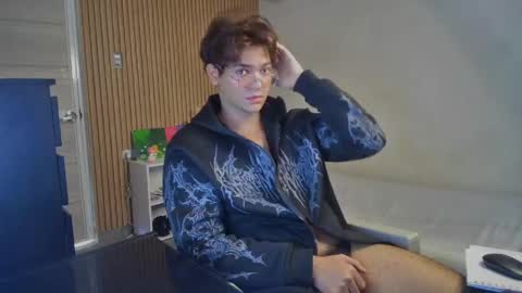 husband_xxx online show from 05/14/26, 04:58