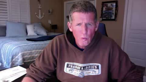 hvacstud4 online show from 12/15/25, 07:29