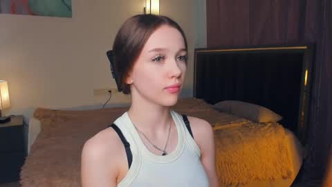 Snapshot of hwadwellingham chatting on 05/23/26, 07:24 Lily online show from 05/23/26, 07:24