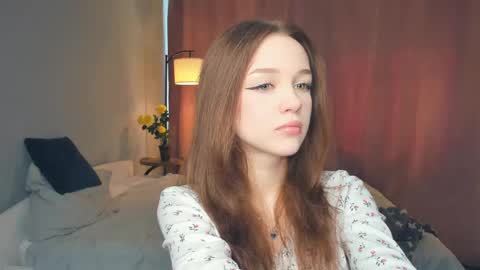 Snapshot of hwadwellingham chatting on 05/29/26, 07:17 Lily online show from 05/29/26, 07:17