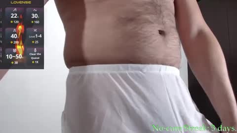 Snapshot of hxmister chatting on 01/03/25, 03:27 Andrew online show from 01/03/25, 03:27