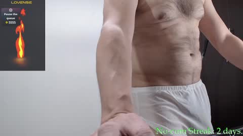 Snapshot of hxmister chatting on 02/09/25, 05:40 Andrew online show from 02/09/25, 05:40