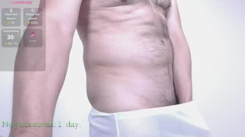 Snapshot of hxmister chatting on 10/30/25, 07:14 Andrew online show from 10/30/25, 07:14