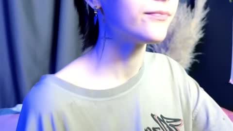 Snapshot of hyeon_jin chatting on 02/03/25, 08:57 Hyeon Jin online show from 02/03/25, 08:57