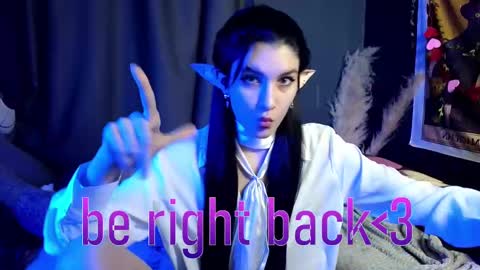 Snapshot of hyeon_jin chatting on 02/14/25, 06:02 Hyeon Jin online show from 02/14/25, 06:02