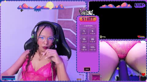 Snapshot of hyliebloom chatting on 01/13/25, 12:02 Ashley online show from 01/13/25, 12:02