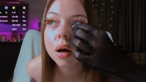 Miley. PVT open i have extra prices on nude show  online show from 01/07/25, 06:03