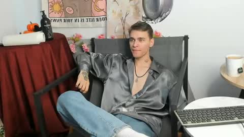 hyper_muse online show from 03/28/26, 01:11