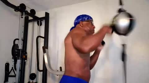 Mr. Frost online show from 12/29/24, 07:00