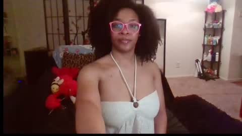 Snapshot of hysteriaheels chatting on 06/18/26, 02:45 HysteriaHeels online show from 06/18/26, 02:45