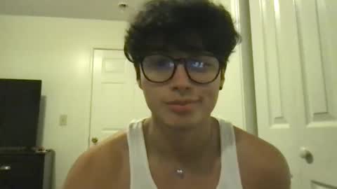 Snapshot of hyunluv chatting on 10/03/25, 03:25 hyunluv online show from 10/03/25, 03:25