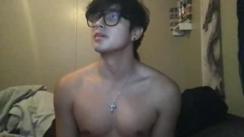 Snapshot of hyunluv chatting on 10/20/25, 06:25 hyunluv online show from 10/20/25, 06:25