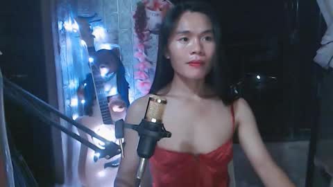 Snapshot of i_am_asian90 chatting on 02/02/26, 10:47 Kim online show from 02/02/26, 10:47