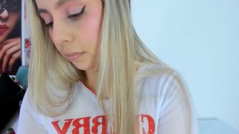 The Dolls online show from 12/03/25, 08:07