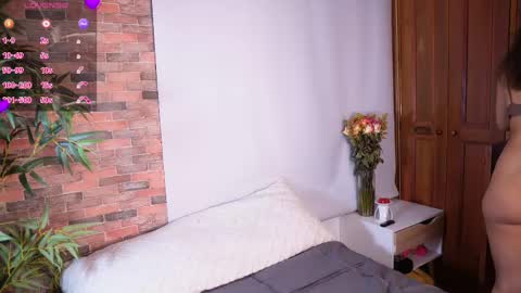 Lucy online show from 02/21/25, 09:56