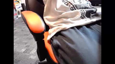 Snapshot of i_am_only_human chatting on 12/26/24, 10:41 lucifer online show from 12/26/24, 10:41