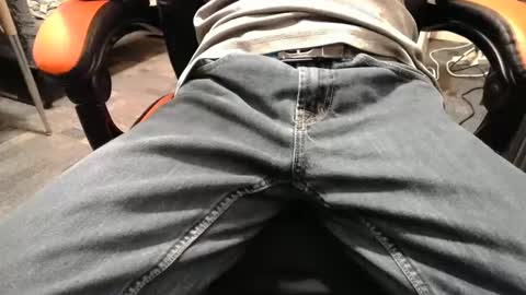 Snapshot of i_am_only_human chatting on 01/21/25, 09:25 lucifer online show from 01/21/25, 09:25