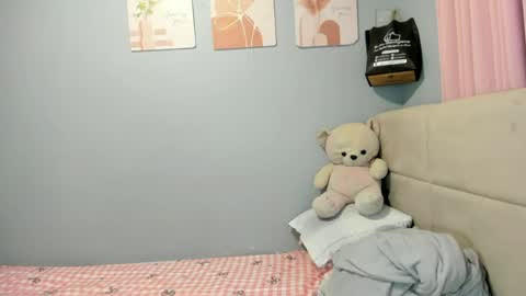 Snapshot of i_can_do_both chatting on 06/24/26, 05:12 jek online show from 06/24/26, 05:12