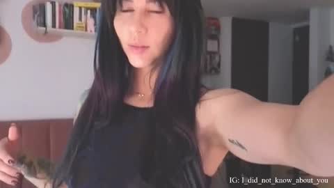 Snapshot of i_cant_believe_its_you chatting on 02/09/26, 09:08 Lana Banana online show from 02/09/26, 09:08