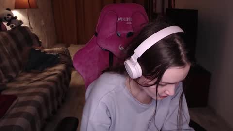 elisabeth online show from 12/24/24, 02:33