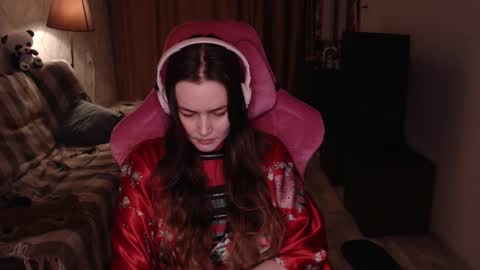 elisabeth online show from 01/06/25, 01:52