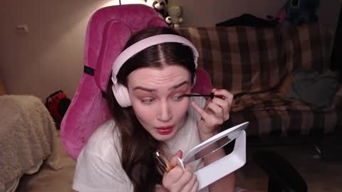 elisabeth online show from 01/25/25, 02:25