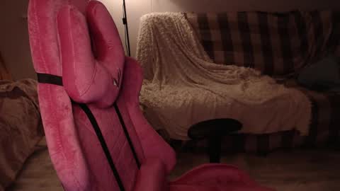 elisabeth online show from 02/27/25, 06:42