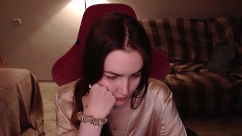 elisabeth online show from 03/09/25, 01:48