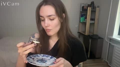 elisabeth online show from 09/10/25, 12:27