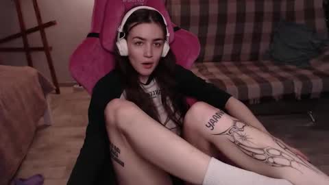 elisabeth online show from 12/03/25, 11:41